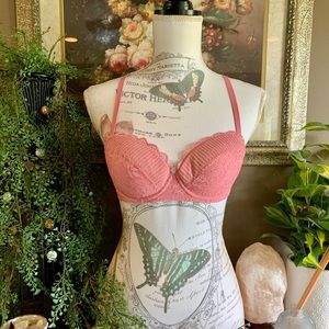 Victoria’s secrets bra